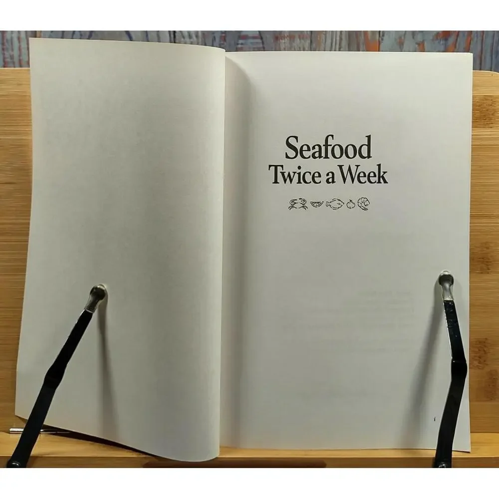 Seafood Twice a Week by Evie Hansen & Cindy Snyder, MPH,‎ RD - Food & Drink Book